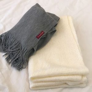 Scarf set, white- circle scarf, gray- long scarf